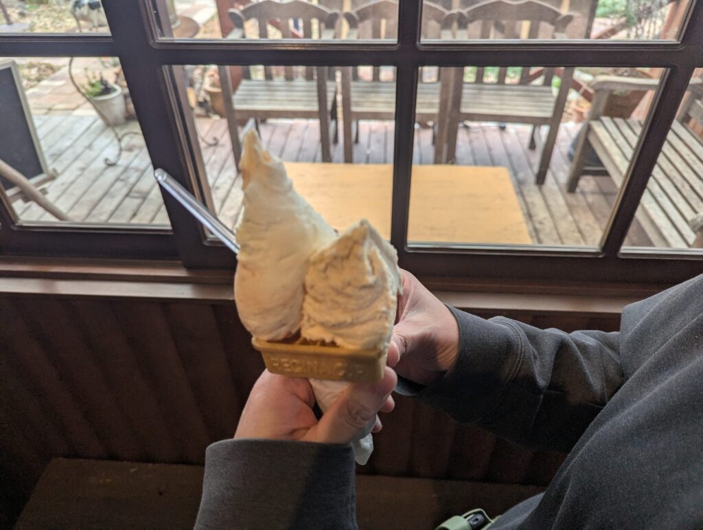 みるくとほうじ茶ジェラート