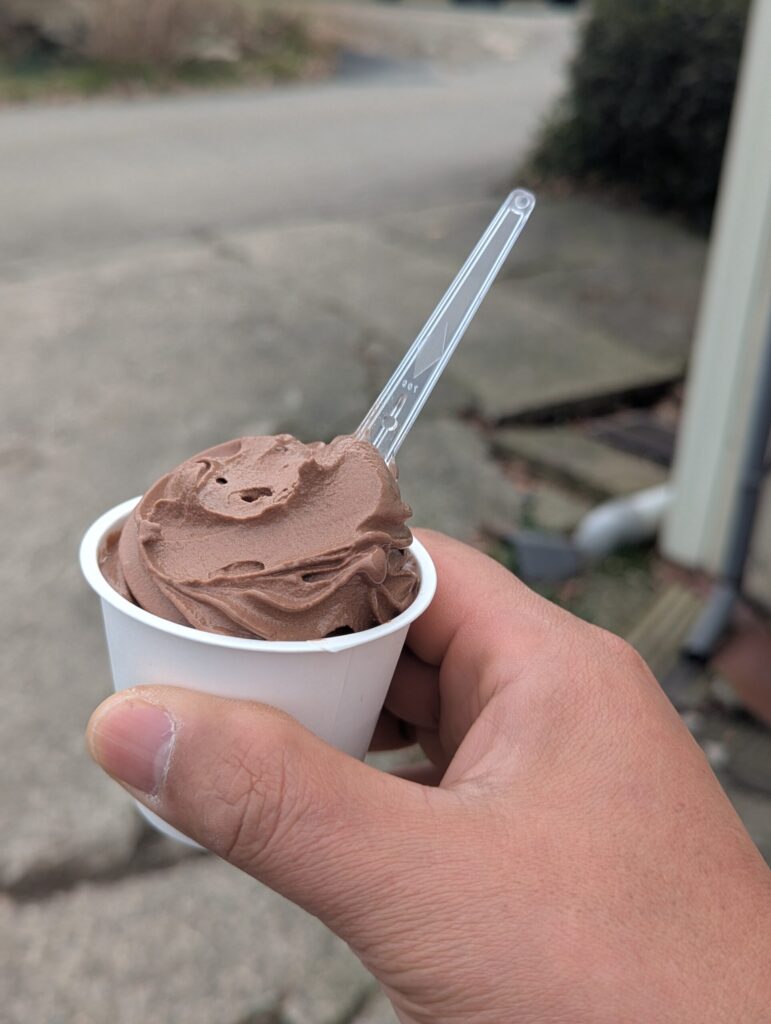 平松牧場チョコソフトクリーム